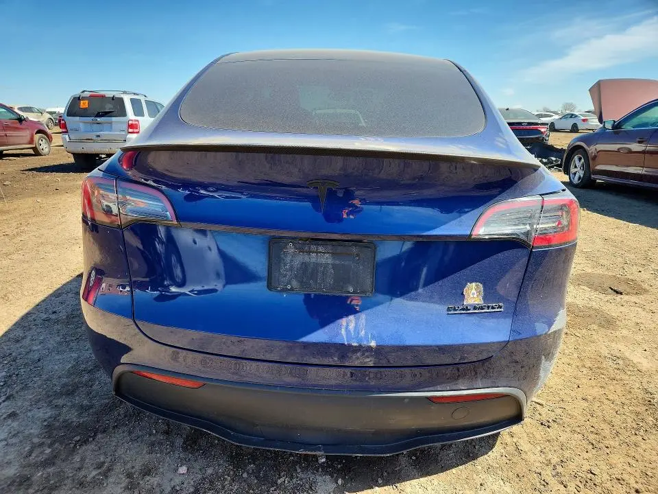 2024 TESLA MODEL Y   