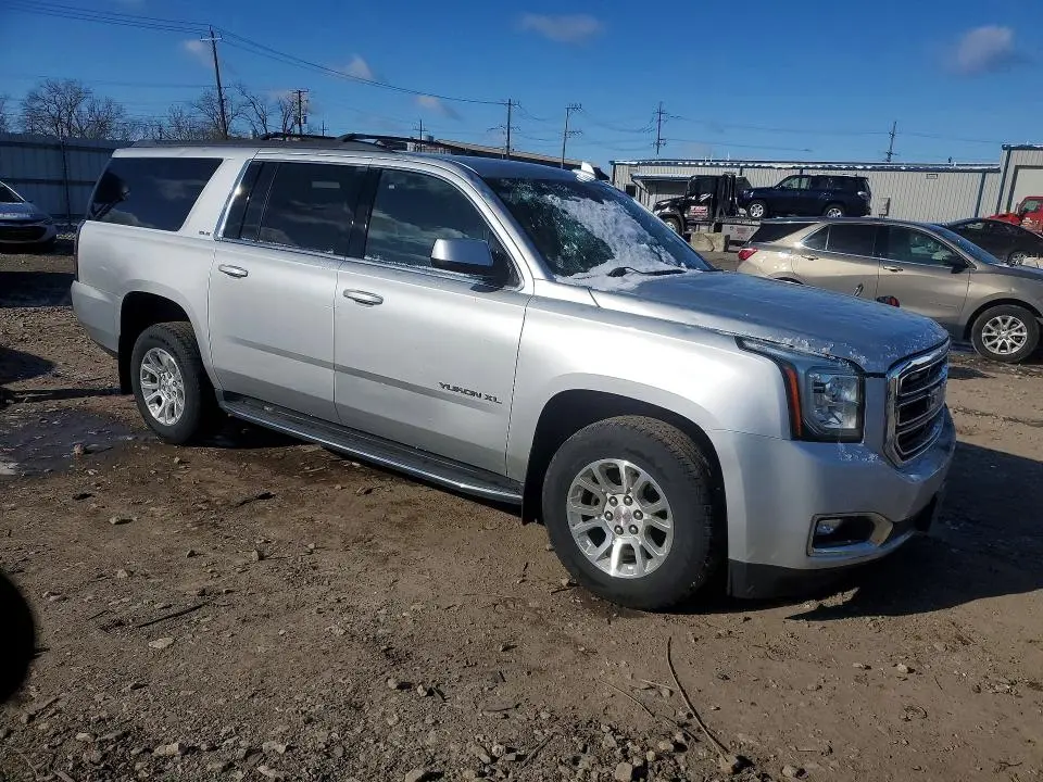 2016 GMC YUKON XL K1500 SLE  