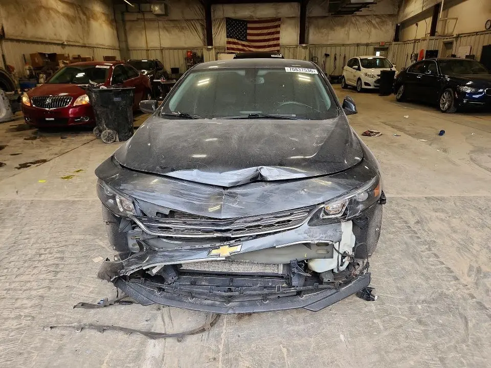 2017 CHEVROLET MALIBU LT  