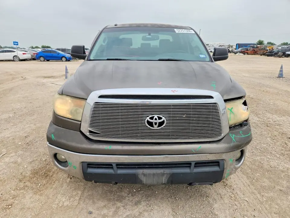 2012 TOYOTA TUNDRA CREWMAX SR5  