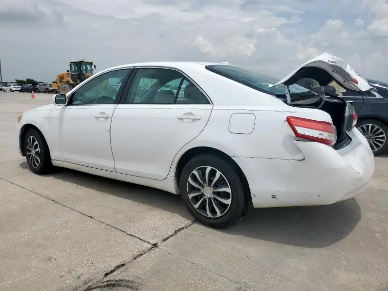 2010 TOYOTA CAMRY BASE  