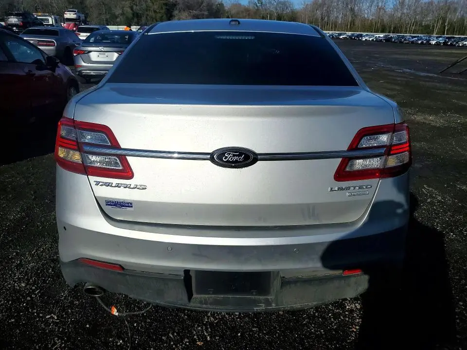 2015 FORD TAURUS LIMITED  