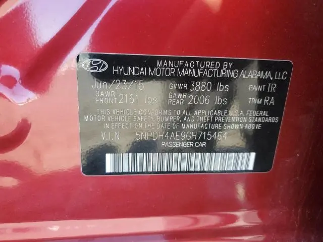 2016 HYUNDAI ELANTRA SE  