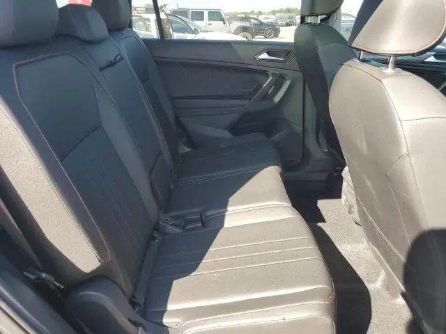 2024 VOLKSWAGEN TIGUAN WOLFSBURG  