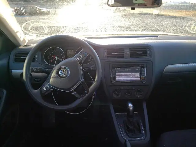 2015 VOLKSWAGEN JETTA BASE  