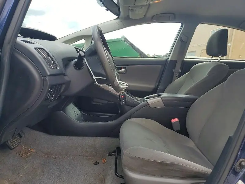2012 TOYOTA PRIUS TWO  