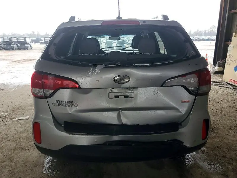 2014 KIA SORENTO LX  