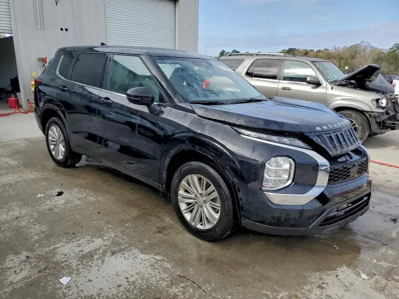 2024 MITSUBISHI OUTLANDER ES  