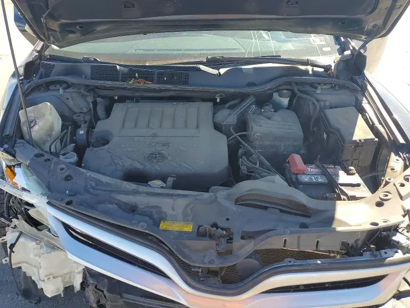 2013 TOYOTA VENZA LIMITED  