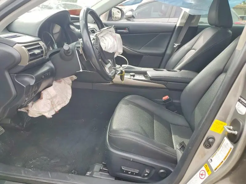 2016 LEXUS IS 200T BASE  