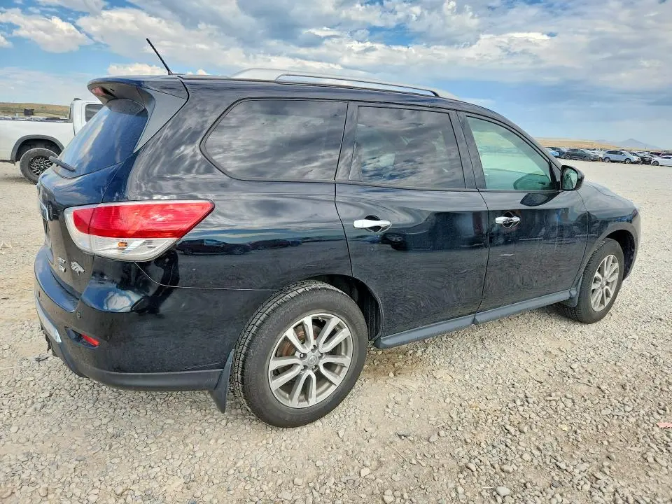 2013 NISSAN PATHFINDER S  