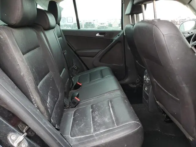 2014 VOLKSWAGEN TIGUAN S  