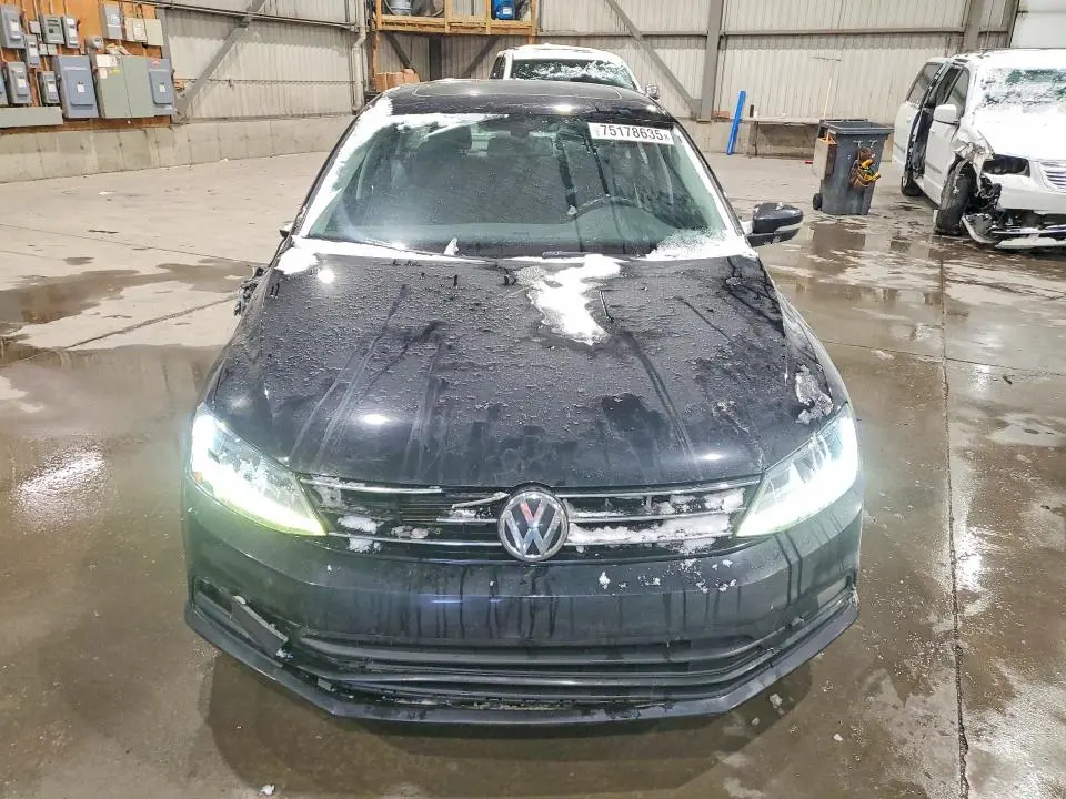 2017 VOLKSWAGEN JETTA SE  