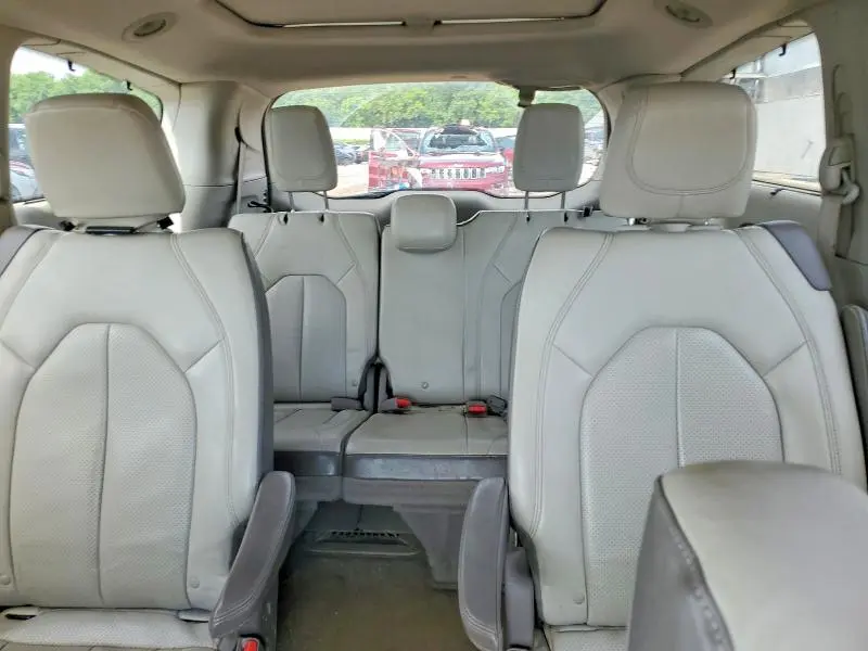 2017 CHRYSLER PACIFICA TOURING L PLUS  