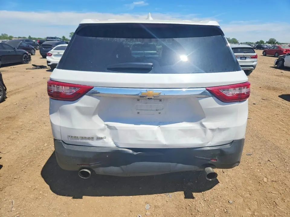 2021 CHEVROLET TRAVERSE LS  