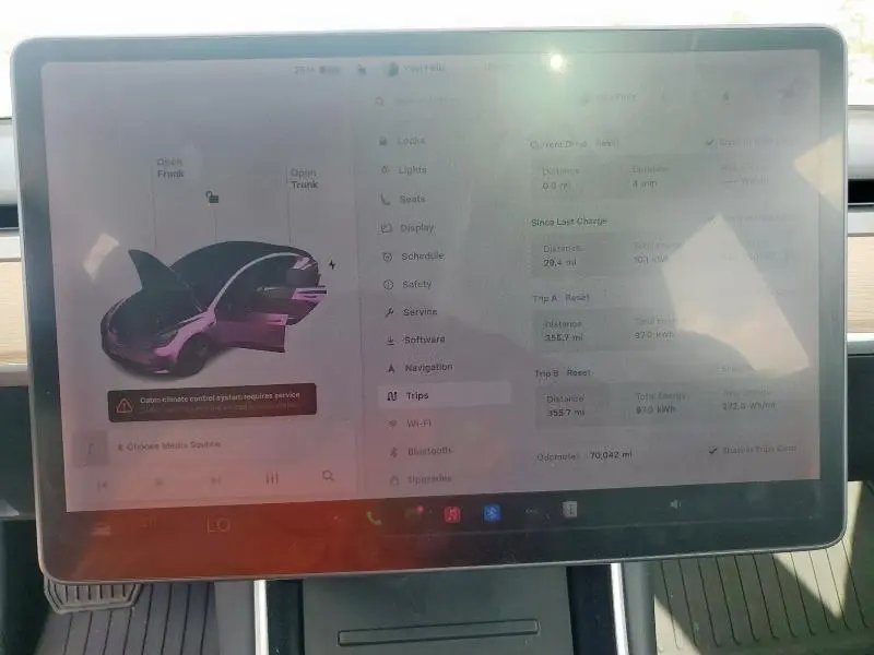 2018 TESLA MODEL 3   