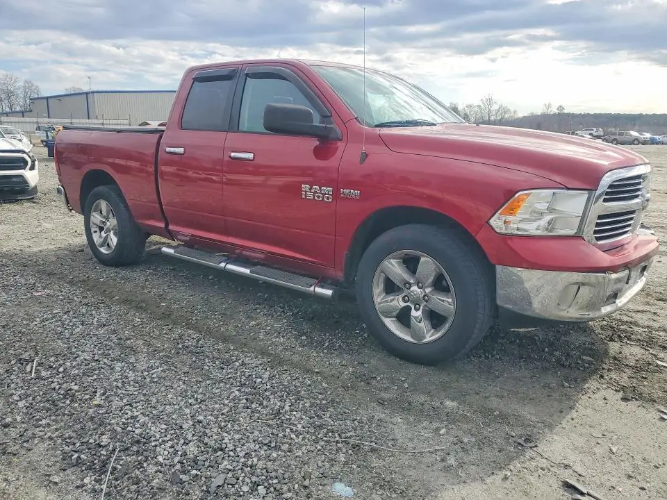2014 RAM 1500 SLT  