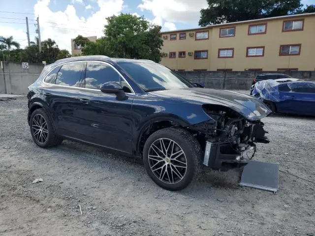 2024 PORSCHE CAYENNE   