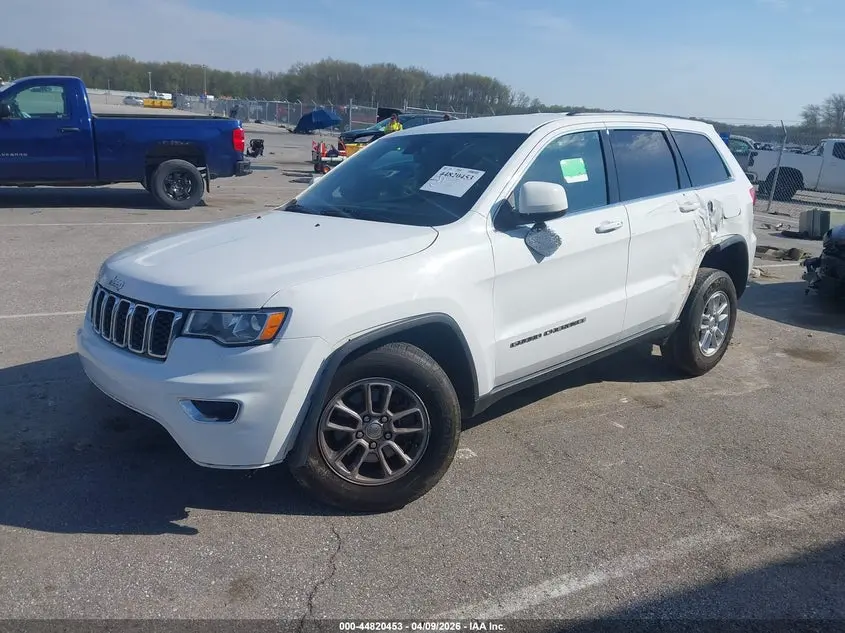 2019 JEEP GRAND CHEROKEE LAREDO 4X2