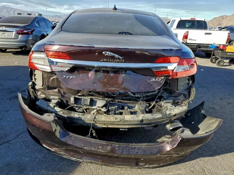 2015 JAGUAR XF 3.0 SPORT  
