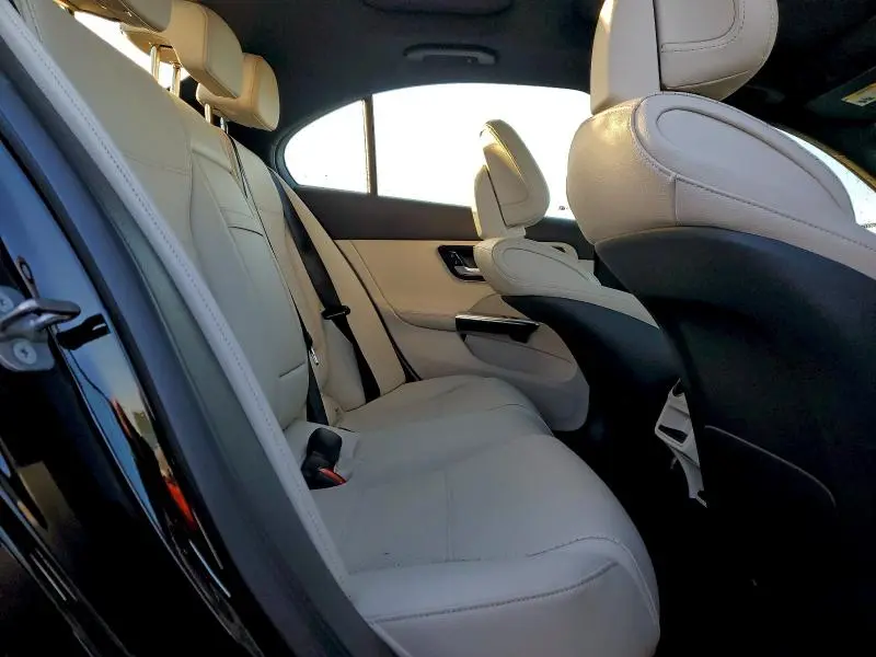 2025 MERCEDES-BENZ C 300 4MATIC  