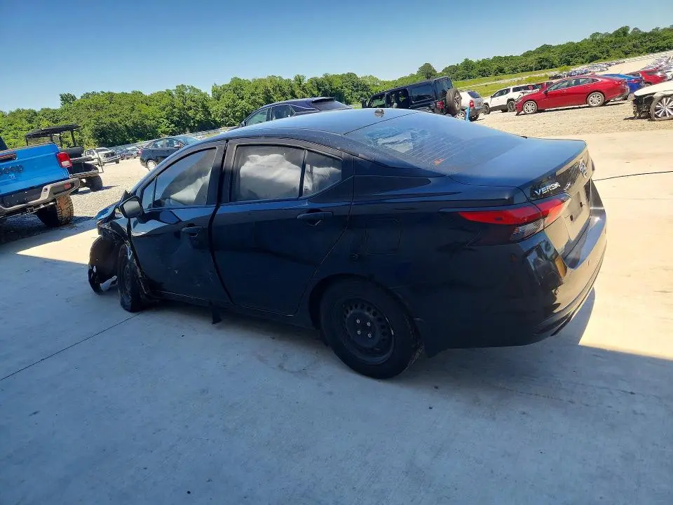 2020 NISSAN VERSA S  