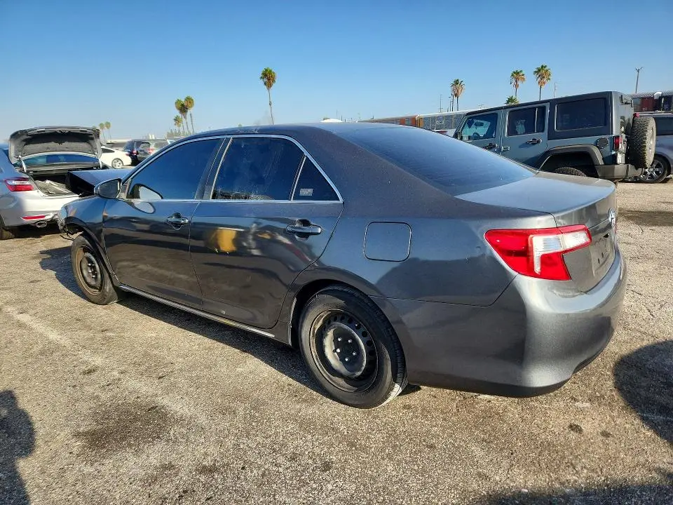 2012 TOYOTA CAMRY LE  