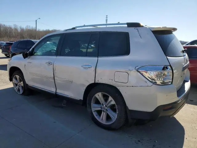 2013 TOYOTA HIGHLANDER LIMITED