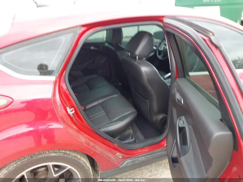 2012 FORD FOCUS TITANIUM