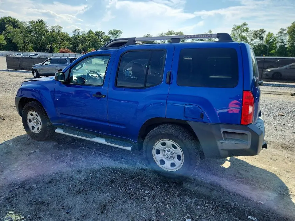 2013 NISSAN XTERRA X  
