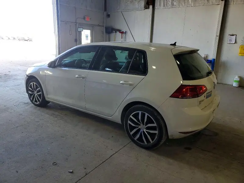 2016 VOLKSWAGEN GOLF S/SE  