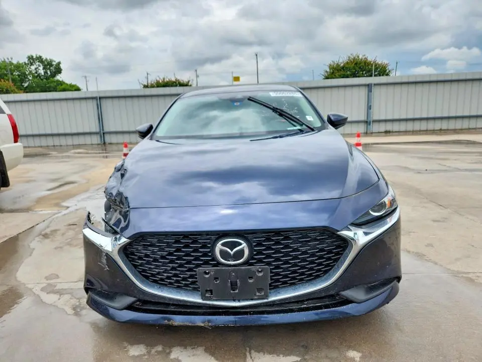 2022 MAZDA 3   