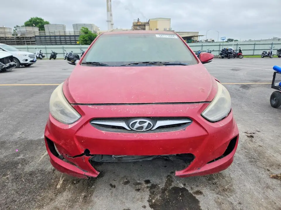 2014 HYUNDAI ACCENT SE  