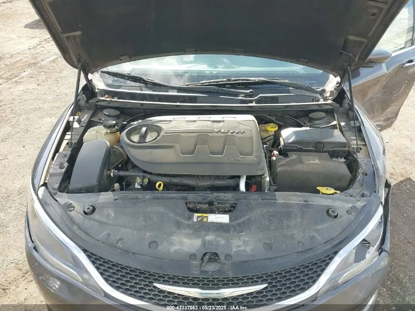 2016 CHRYSLER 200 C