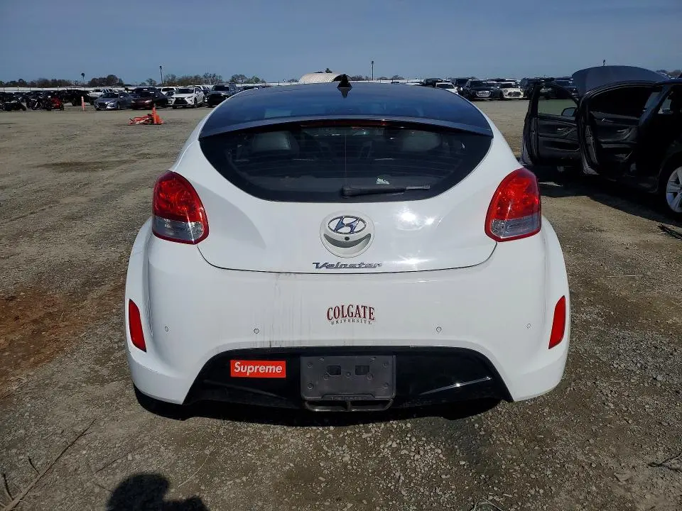2013 HYUNDAI VELOSTER BASE  