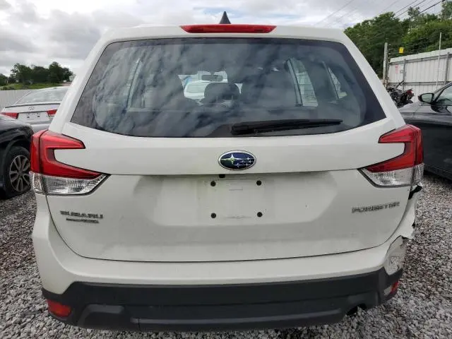 2024 SUBARU FORESTER   