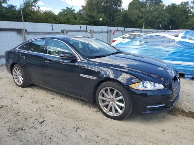 2015 JAGUAR XJ   