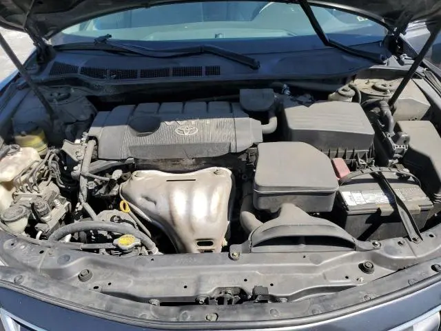 2010 TOYOTA CAMRY BASE  