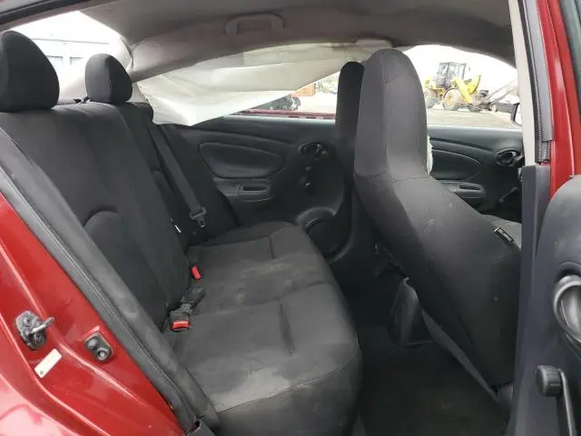 2017 NISSAN VERSA S  