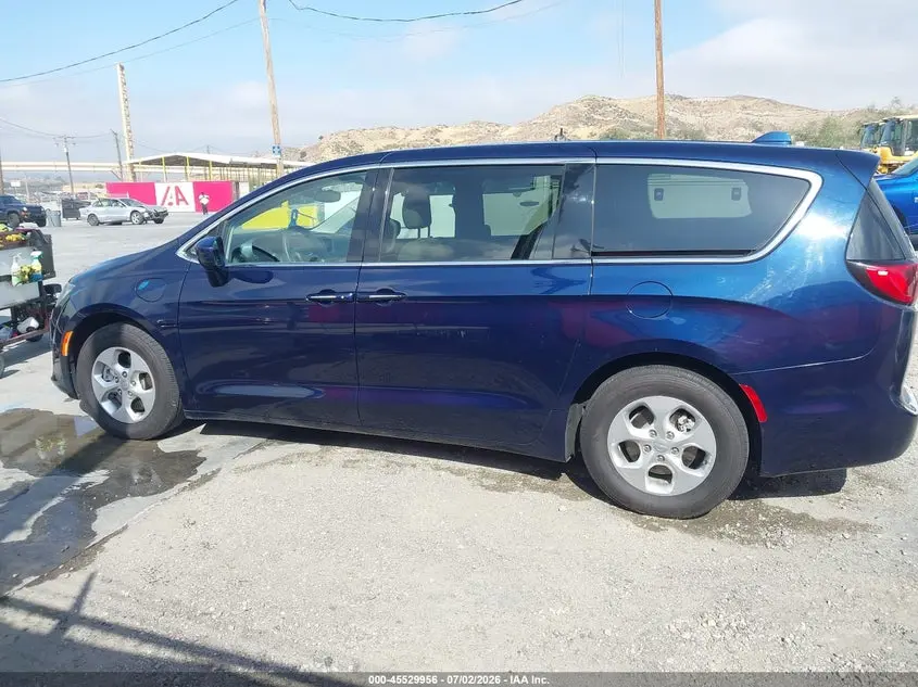 2017 CHRYSLER PACIFICA HYBRID TOURING PLUS
