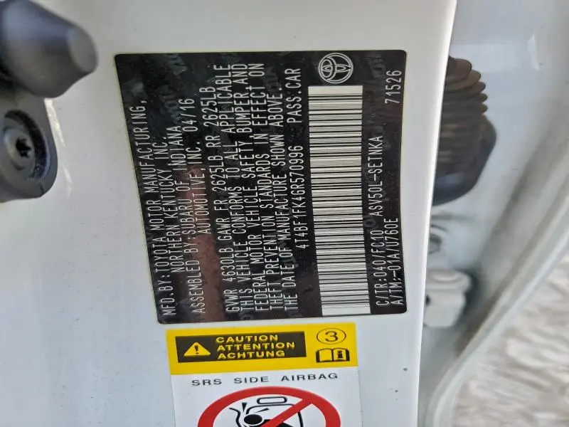 2016 TOYOTA CAMRY LE  