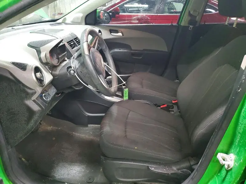 2015 CHEVROLET SONIC LT  