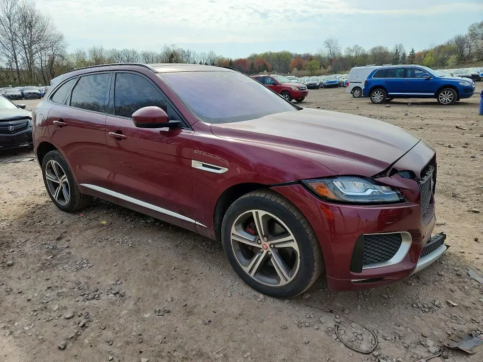 2017 JAGUAR F-PACE S  