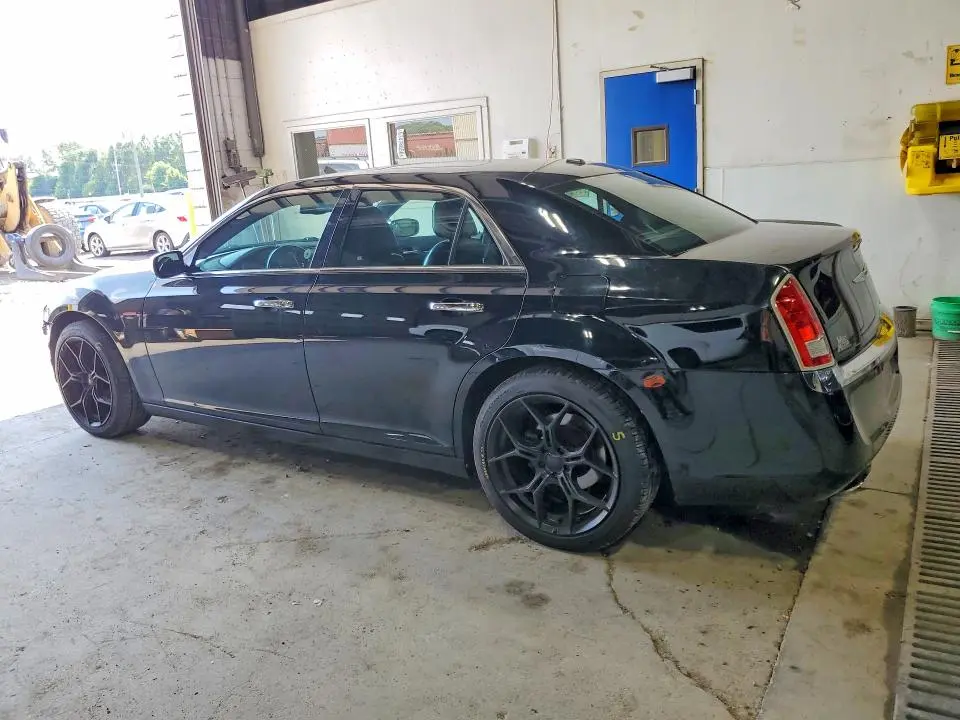 2012 CHRYSLER 300 LIMITED  