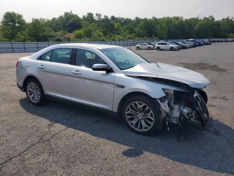 2017 FORD TAURUS LIMITED  