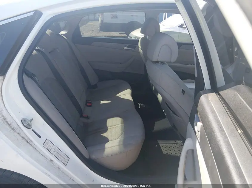 2015 HYUNDAI SONATA SE