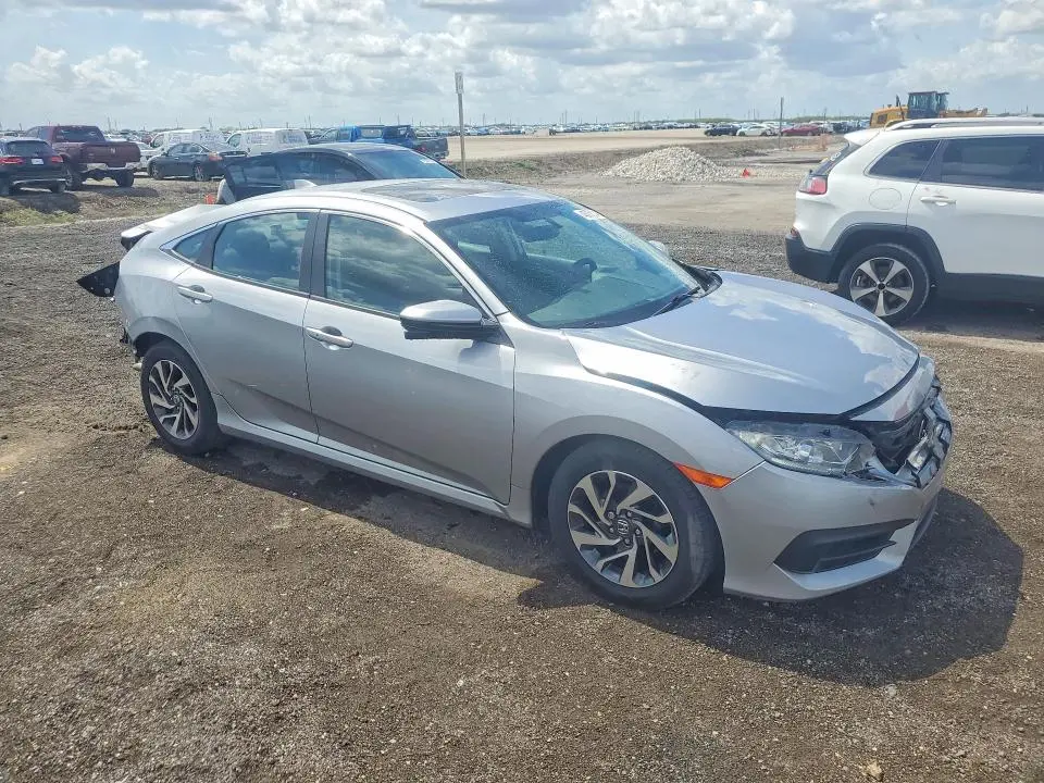 2017 HONDA CIVIC EX  
