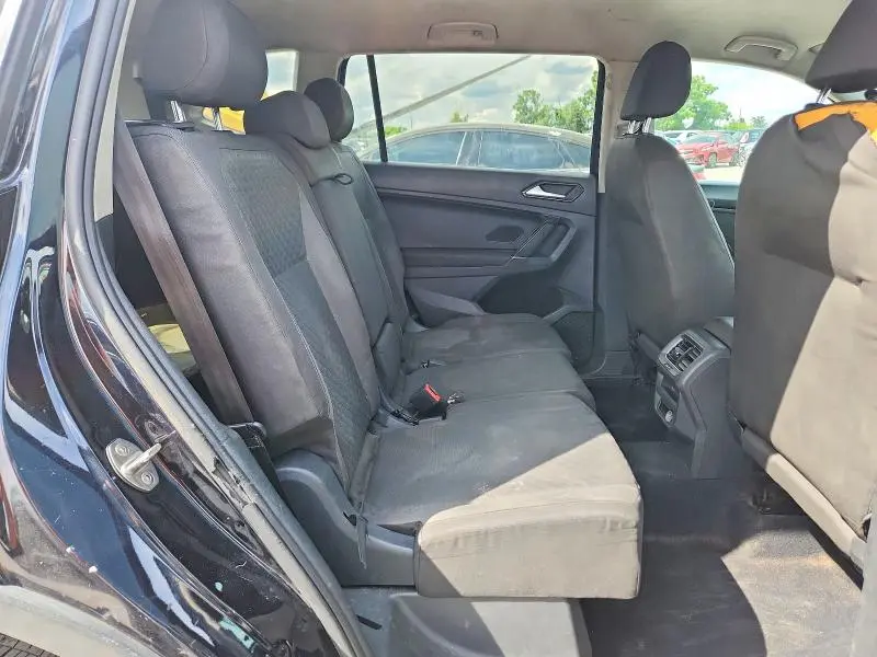 2018 VOLKSWAGEN TIGUAN S  