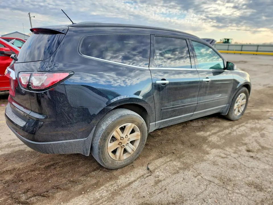 2014 CHEVROLET TRAVERSE LT  