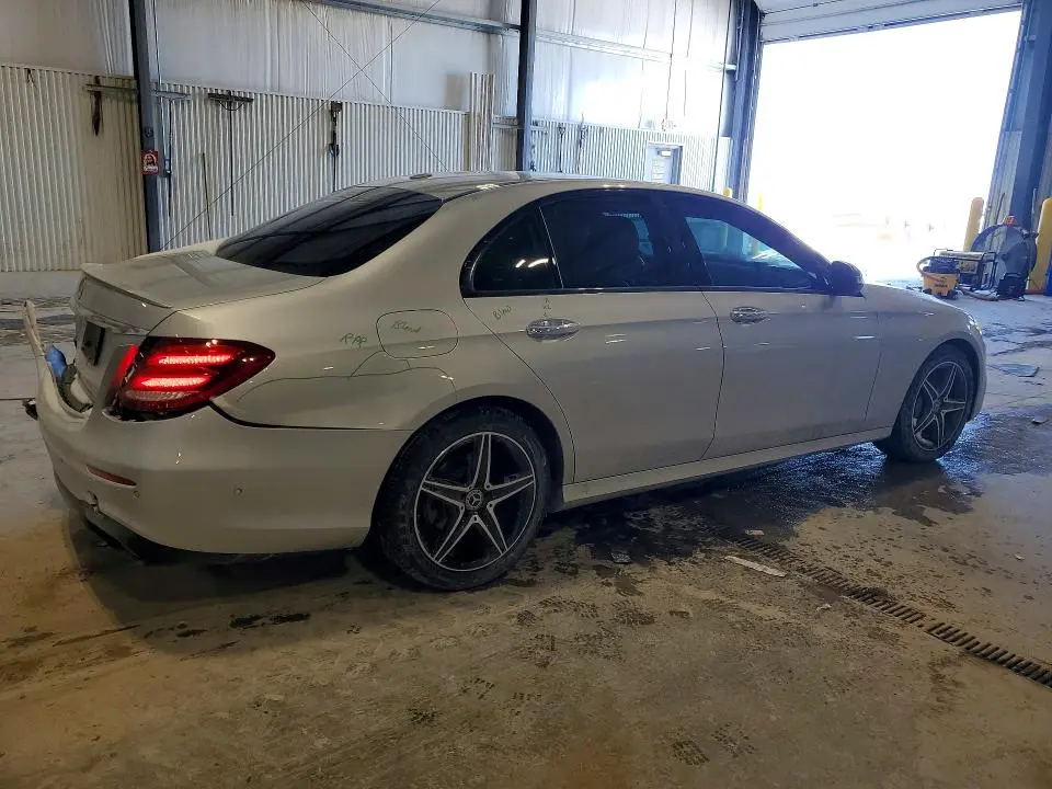 2019 MERCEDES-BENZ E 300 4MATIC  